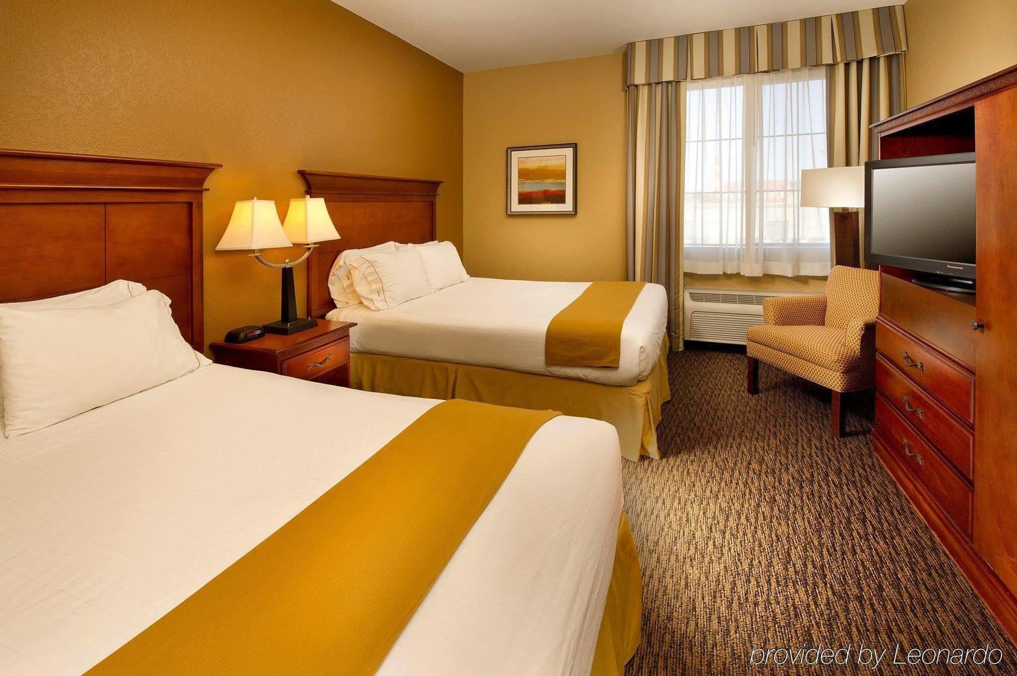 Holiday Inn Express & Suites San Antonio - Downtown Market Area By Ihg Exterior foto